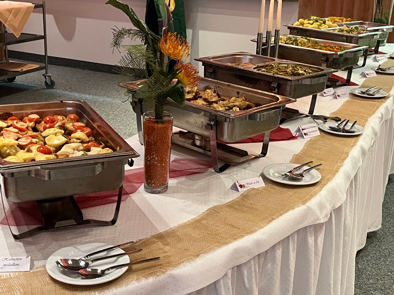 Kulinarik & Bar Mittel-BAR – Buffet